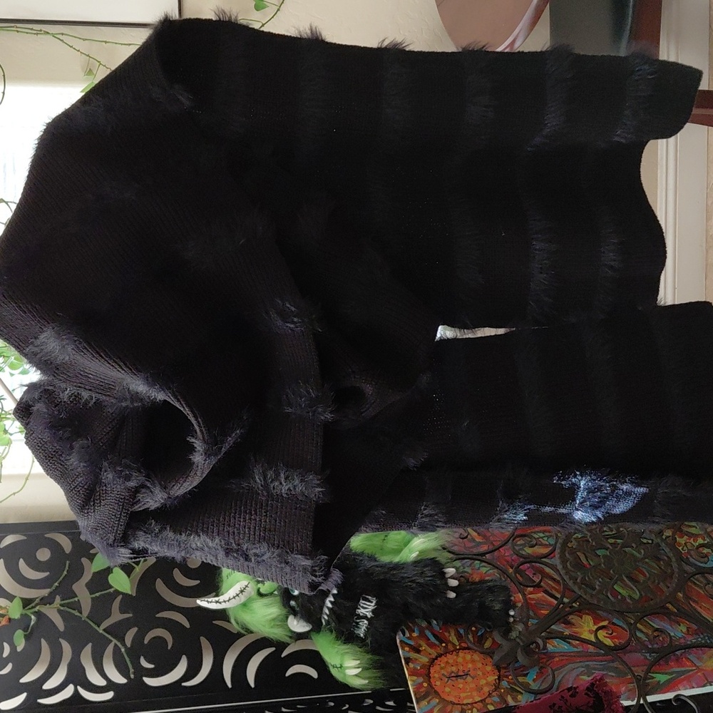 KILLSTAR STRIPED NIGHT HOODED SCARF SOFT KNIT FLUFFY - Picture 5 of 6